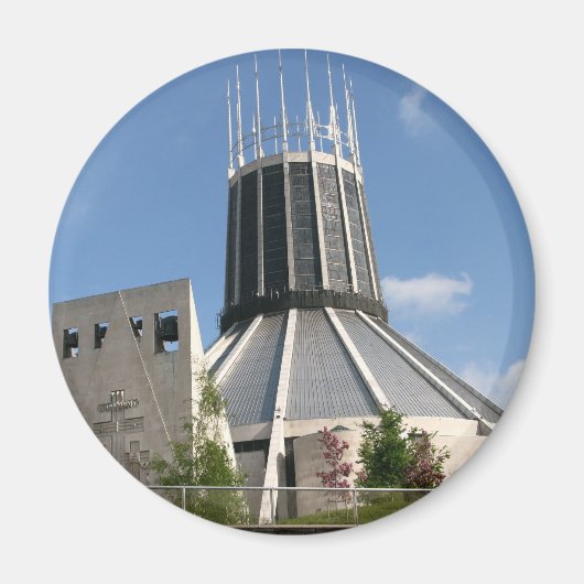 カトリック大聖堂 – リバプール マグネット (正面)