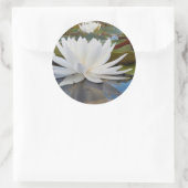 カドーの香り高いスイレン（ニンフェアオドラータ） ラウンドシール (バッグ)