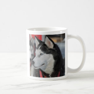 カナダでのレース前のハスキー犬 コーヒーマグカップ