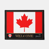 カナダとカナダ国旗の家のマット/スポーツへようこそ ドアマット (正面)