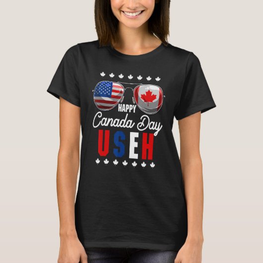 カナダと米国国旗の眼鏡を使用したハッピーカナダデー Tシャツ (正面)