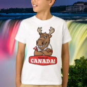 カナダに肘を突け！ムースおもしろいホールディングフラッグキッズ Tシャツ