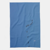 カナダのガチョウが飛んでいる キッチンタオル (縦)