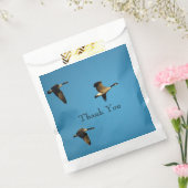 カナダのガチョウが飛んでいる フェイバーバッグ (封をした状態)