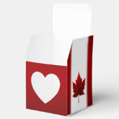 カナダのギフトボックスをパーソナライズするカナダ国旗のギフトボックス フェイバーボックス (オープン)