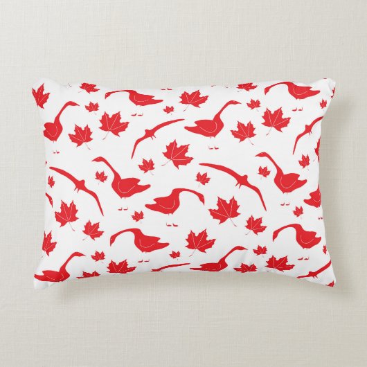 カナダのゲーゼとメープル離れの – カナダ国旗の赤。 アクセントクッション (正面)