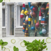 カナダのノヴァスコシア。ブイ·ショップ·イン·ブルー·ロックズ キッチンタオル (折り畳み)