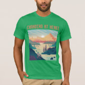カナダのハート。我々の北は強く自由だ。 Tシャツ (正面)