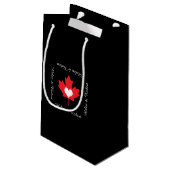 カナダのプライド- I愛カナダのカエデの葉 スモールペーパーバッグ (裏面アングル)