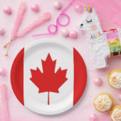 カナダのメープルリーフ国旗 ペーパープレート (パーティー)