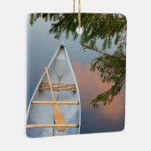 カナダの夕日の湖にカヌー セラミックオーナメント (右)
