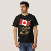 カナダの日を祝おう愛国的なTシャツデザイン Tシャツ (正面フル)