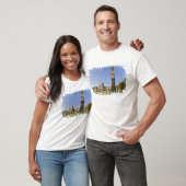 カナダの議事堂ビルのトトンポール Tシャツ (ユニセックス)