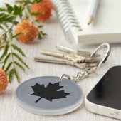 カナダの黒いカエデの葉の記号 キーホルダー (正面右)