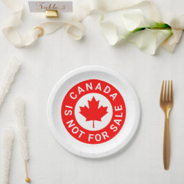 カナダは販売されていないタイポグラフィ赤楓の葉 ペーパープレート