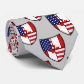 カナダアメリカの盾の旗 ネクタイ (ロール)