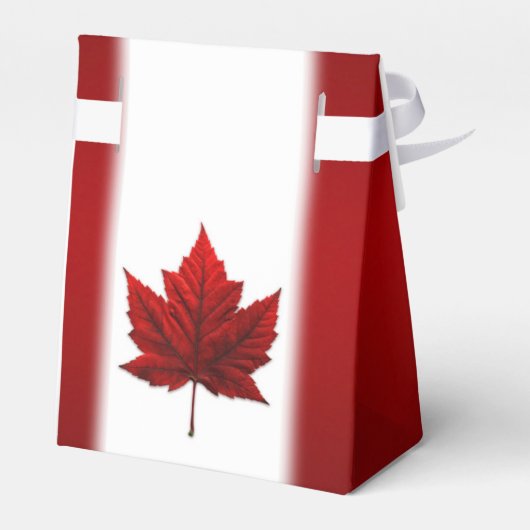 カナダギフトボックスパーソナライズされたカナダ国旗の抱き枕 フェイバーボックス (裏面サイド)