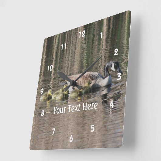 カナダグースママとベビー パーソナライズされた スクエア壁時計 (傾斜)