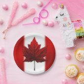 カナダデイプレートカナダ国旗の葉の紙プレート ペーパープレート (パーティー)