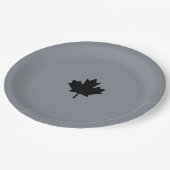 カナダブラックメープルリーフスタイル ペーパープレート (アングル)