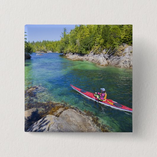 カナダブリティッシュコロンビアバンクーバー島海2 缶バッジ (正面)