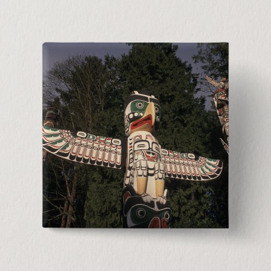 カナダブリティッシュコロンビアバンクーバー 先住民 缶バッジ (正面)