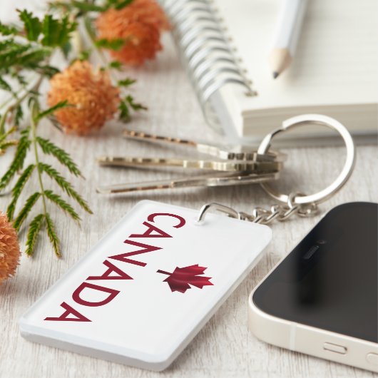 カナダメープルリーフと名前 キーホルダー (正面右)