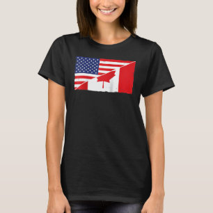 カナダ国旗と米国国旗のルーツカナダの祖先A Tシャツ