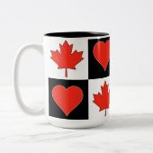 カナダ国旗のハートパターン愛国的なカナダ ツートーンマグカップ (左)