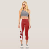 カナダ国旗のレギンスカナダメープルリーフヨガパンツ カプリレギンス (正面)