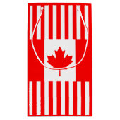 カナダ国旗の抱き枕 スモールペーパーバッグ (裏面)