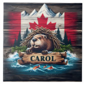 カナダ国旗の背景を持つカナダのビーバー タイル (正面)