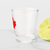 カナダ国旗の赤カエデの葉 ショットグラス (右)