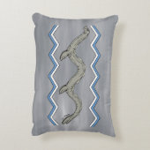 カナダ湖モンスタージガグ アクセントクッション (裏面(縦))