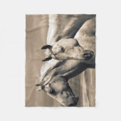 カナダ草原の四分の馬 フリースブランケット (正面)