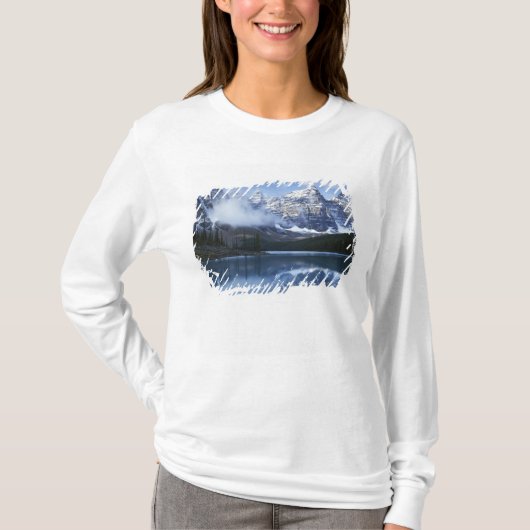 カナダ アルバータ州 バンフ国立公園 湖 Tシャツ (正面)