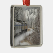 カナダ、アルバータ州。VIA鉄道雪車間 メタルオーナメント (右)