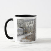カナダ アルバータ州 VIA Rail スノートレイン マグカップ (左)