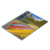 カナダ、アルベルタ、バンフ国立公園、モレーヌ ノートブック (左側)