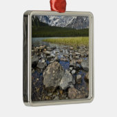 カナダ、アルベルタ、ロッキー山脈、バンフナショナル メタルオーナメント (右)