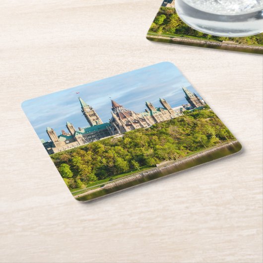 カナダ・オンタリオ州オタワの議会山 スクエアペーパーコースター (アングル)