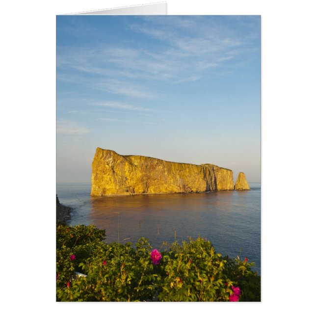 カナダ、ケベック州のRocher Perce (Perce Rock)。 (正面)