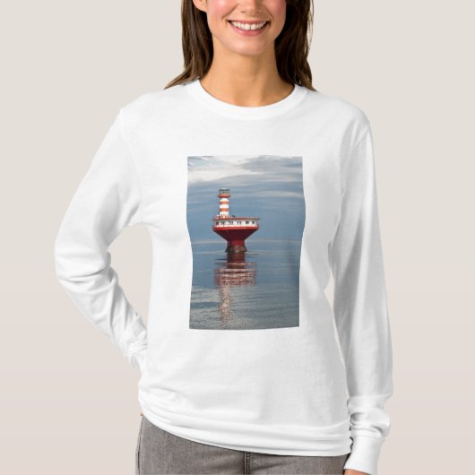 カナダ ケベック州 タドゥサック Tシャツ (正面)