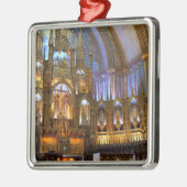 カナダ、ケベック、モントリオール。インテリア・オブ・ノートル メタルオーナメント (左)