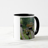 カナダ、ニューブルンズウィック、セントアンドリュース。ティーポット マグカップ (正面右)