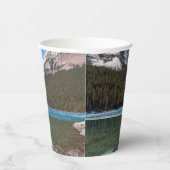カナダ・バンフ国立公園のレイク・ルイーズを反射する 紙コップ (右)