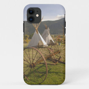 カナダ ブリティッシュコロンビア州 エンダービー ティピーと iPhone 11 ケース