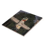 カナダ、ブリティッシュコロンビア、バンクーバー。先住民 タイル (側面)