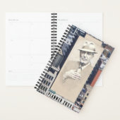 カナダ，モントリオールのレオナルド・コーエン・ムラル プランナー手帳 (ディスプレー)