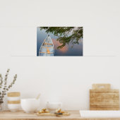 カナダ，日没の湖でカヌー ポスター (キッチン)